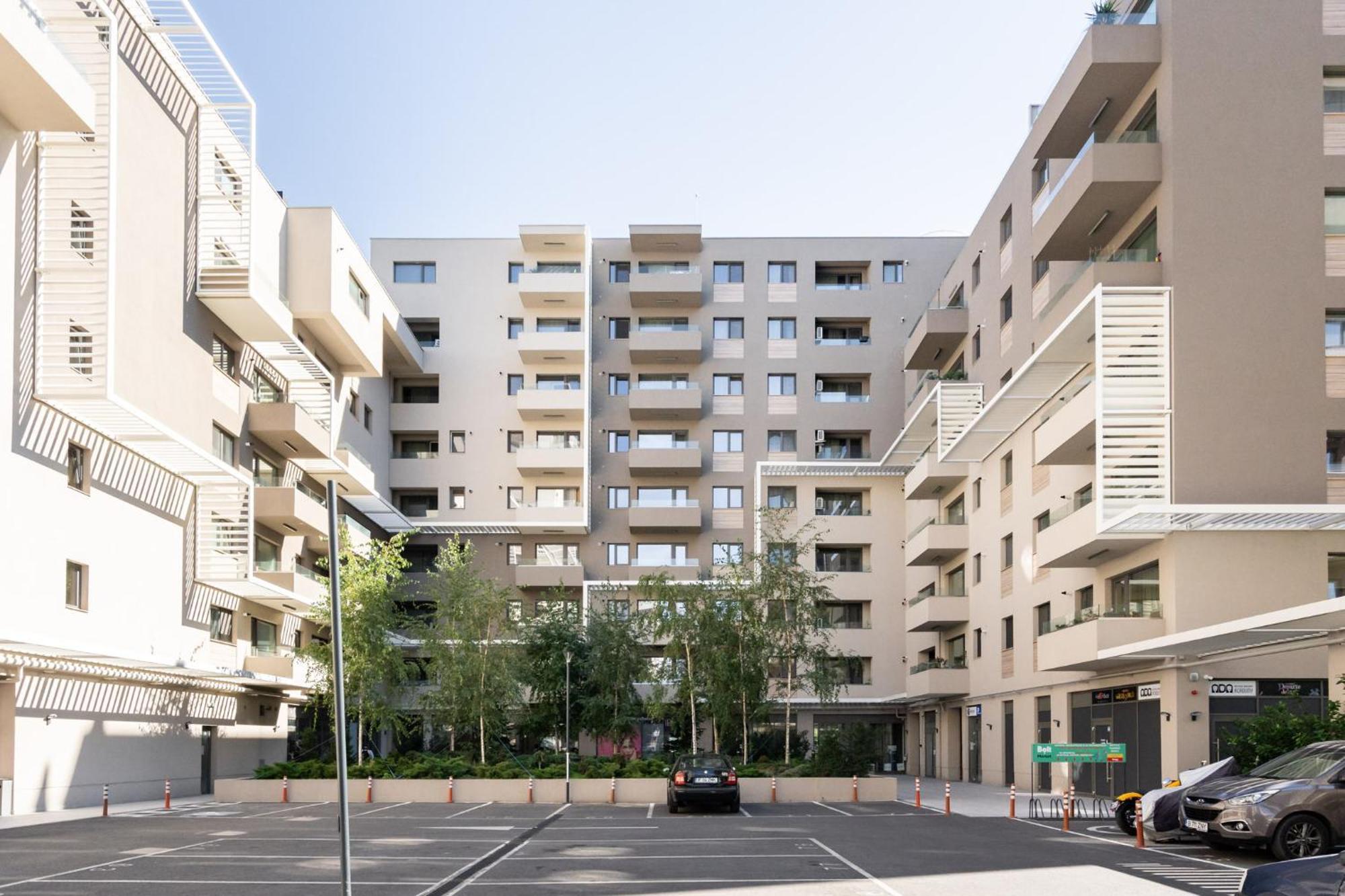 Zen Studios - Central Escape With Parking Бухарест Екстер'єр фото